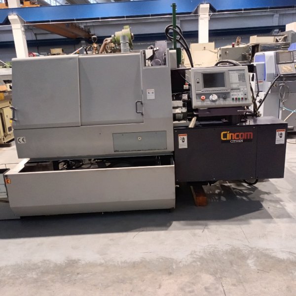 CITIZEN M32-III  2002