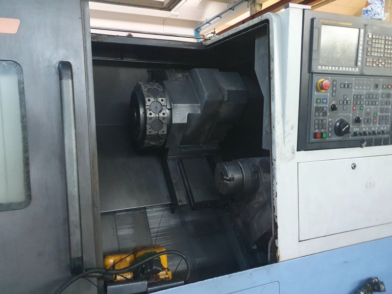DOOSAN PUMA 300 M  2009