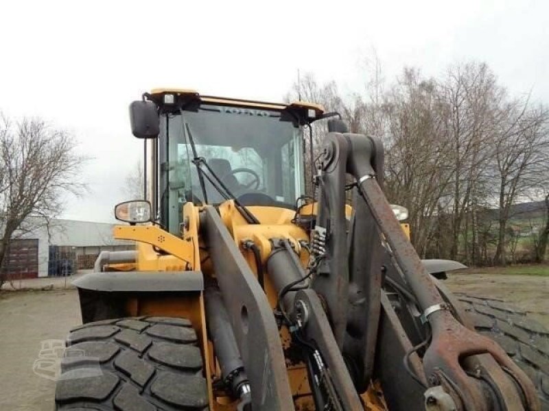 VOLVO L120H  2015