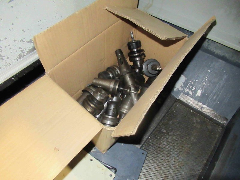 BRIDGEPORT VMC 560-22 CNC  1995