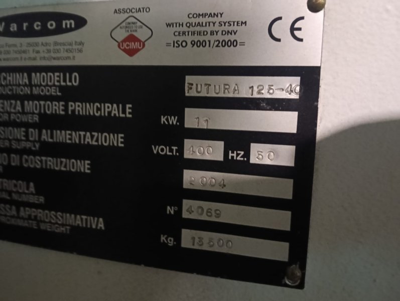 WARCOM FUTURA 4000X125TON.  2004