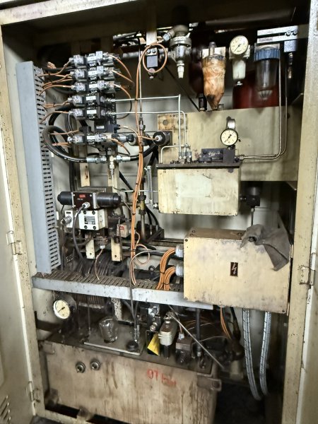 TOS SKQ 12 CNC  1983