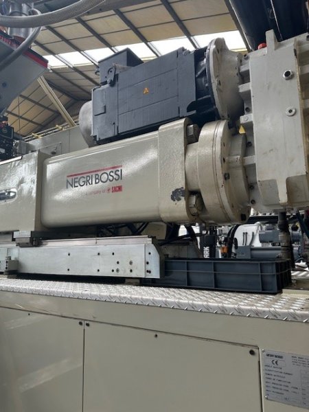 NEGRIBOSSI 700T VECTOR 7000H6500  2009