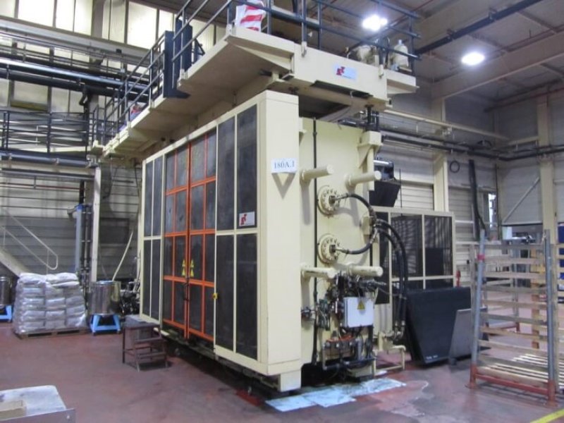 SOFFIAGGIO TECNICA - ST BLOW MOULDING  ST-TA180  1999