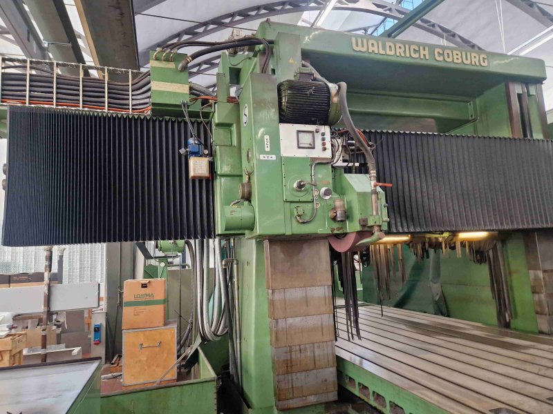WALDRICH COBURG 30 FS 5040-10 CNC  1969