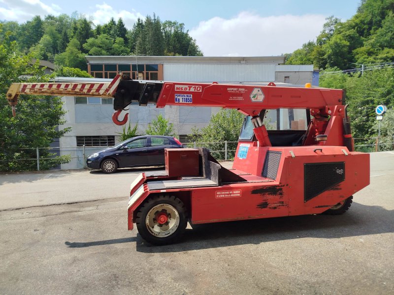 AIRPORT 2000 MSD T10  1996