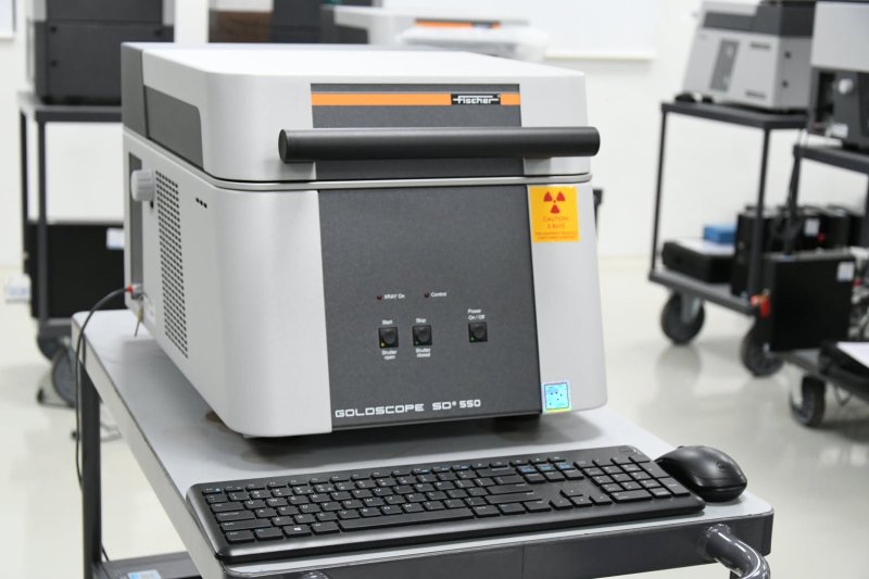 HELMUT FISCHER GOLDSCOPE SD550  2025