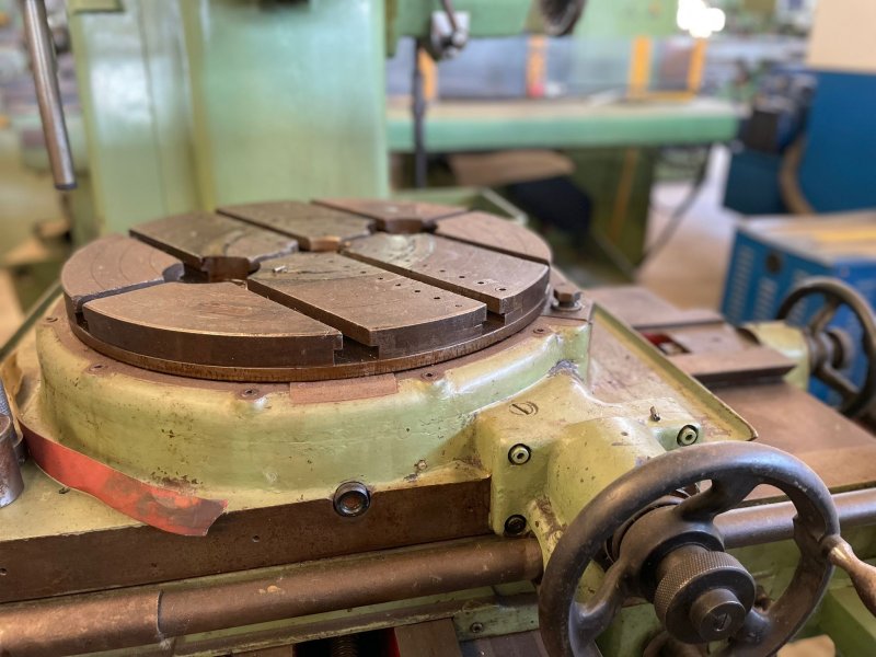 VON ROLL HVS 200 